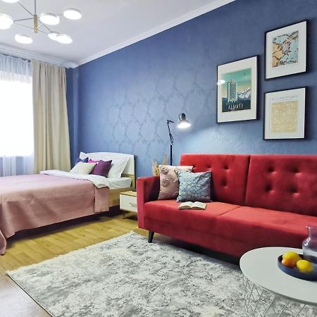 Ferienwohnung Квартира Коктобе С Видом На Горы Almaty Exterior foto