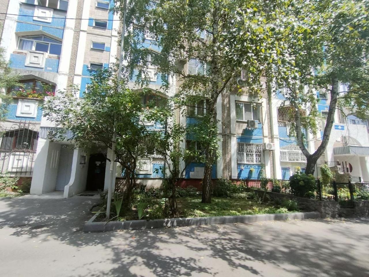 Ferienwohnung Квартира Коктобе С Видом На Горы Almaty Exterior foto